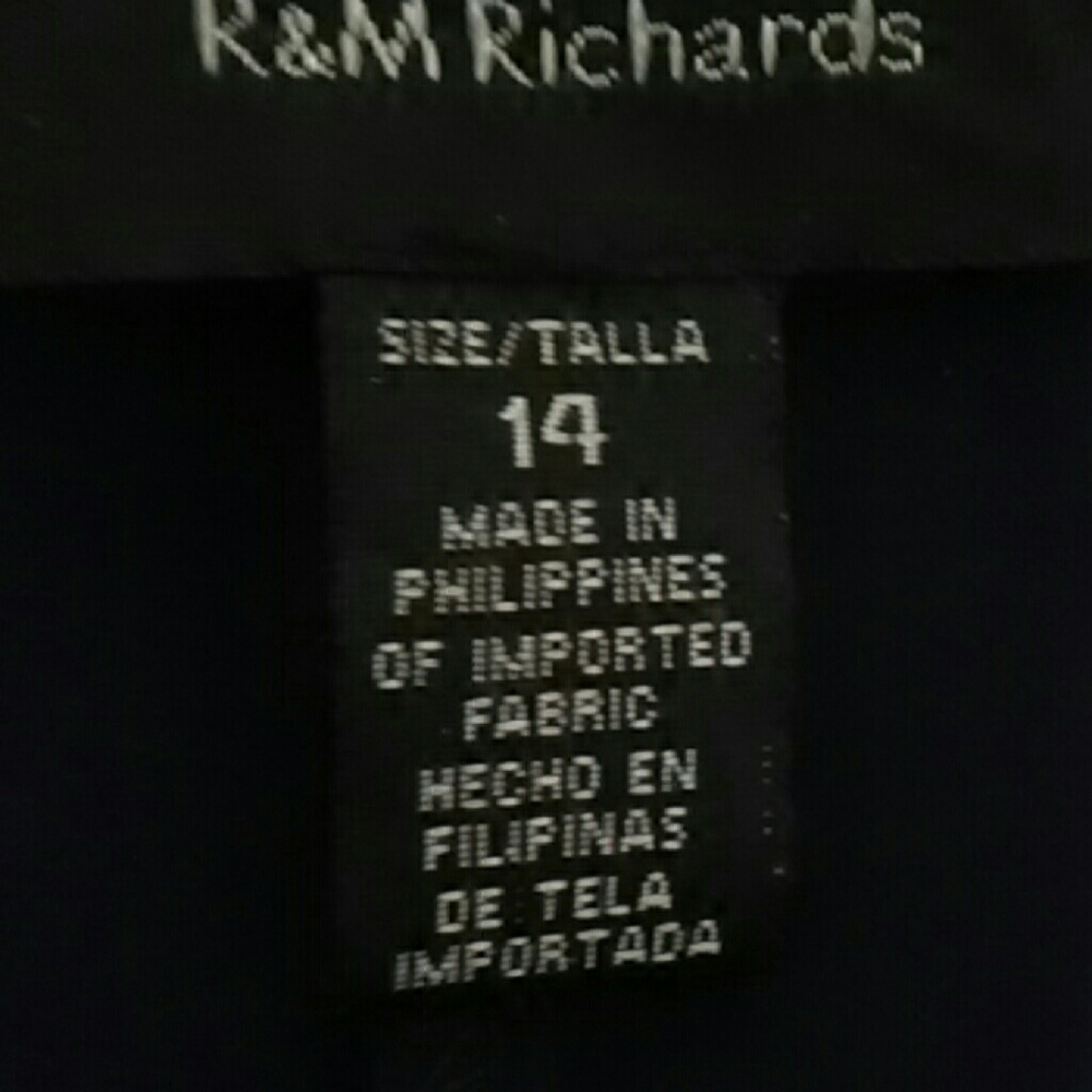 New with tags 2 PC cocktail dress with jacket - Picture 8 of 8